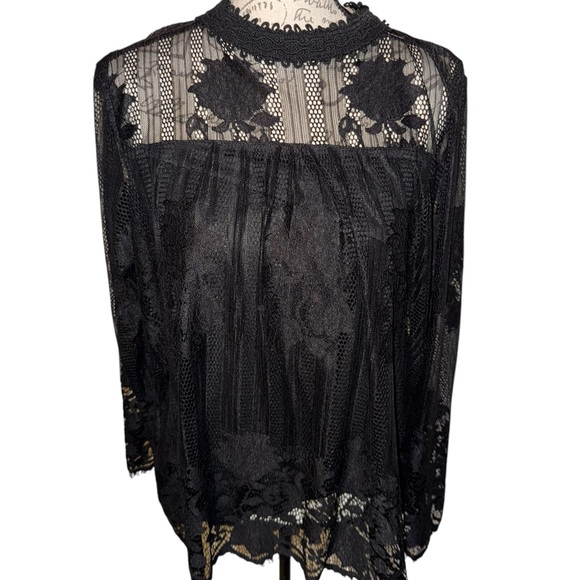 Ultra Pink Tops - Ultra Pink Lace Top